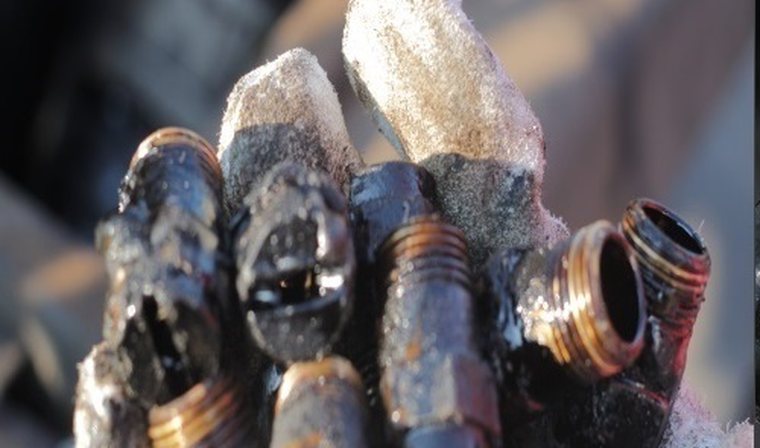Distributor spray nozzles before cleaning